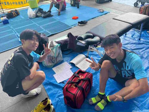 全中の大舞台の前でもいつも通りの表情を浮かべる選手たち。
